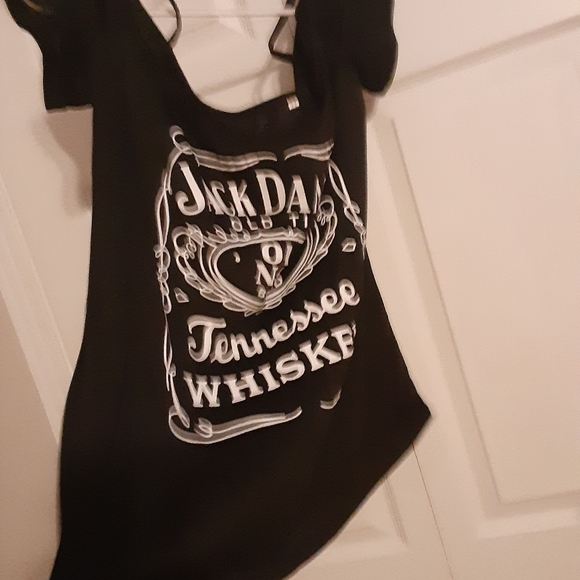 jack Daniel shirt. black cami top with sleves - Picture 3 of 3